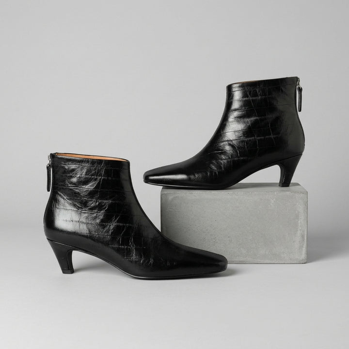 Vienna Leather Boot