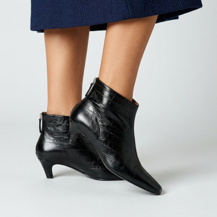 Vienna Leather Boot