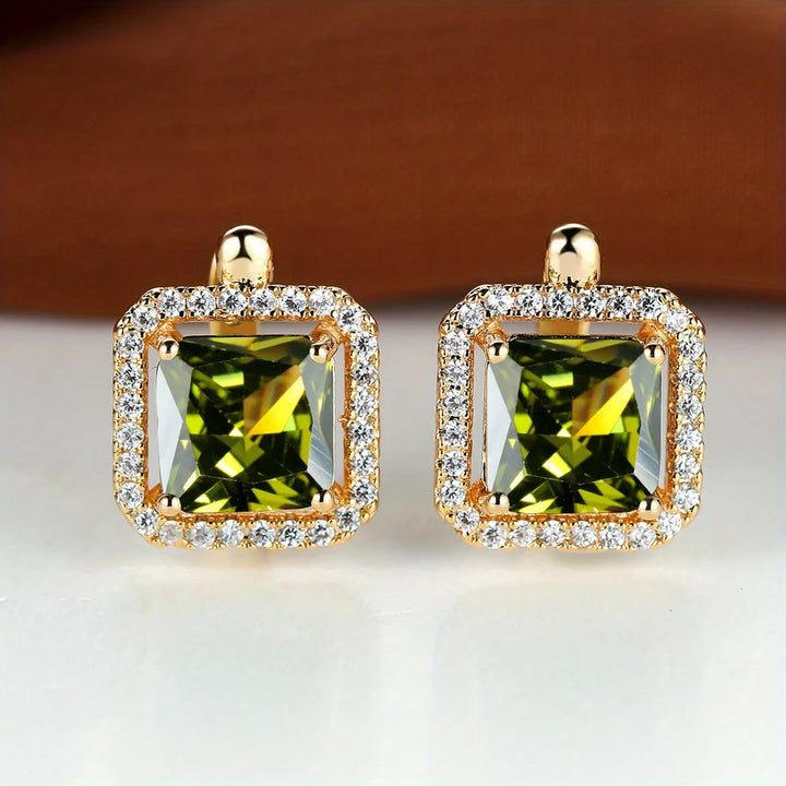 Contour Halo Stud Earrings
