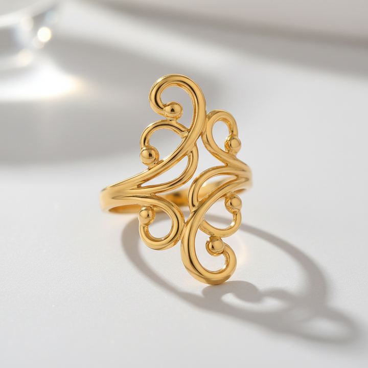 Contour Nouveau Ring